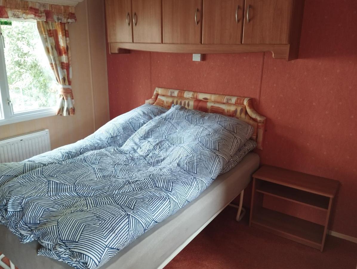 Osrodek Wypoczynkowy "Marina Rozbejko" Villa Mysliborz Ngoại thất bức ảnh