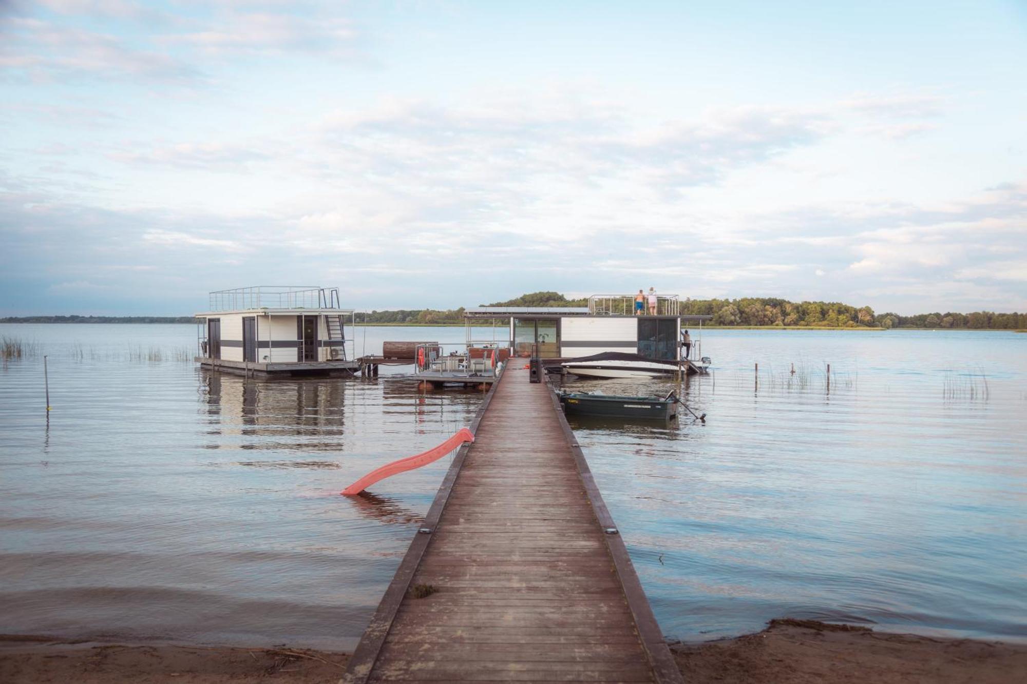 Osrodek Wypoczynkowy "Marina Rozbejko" Villa Mysliborz Ngoại thất bức ảnh